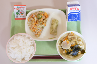 「歯と口の健康週間」給食です