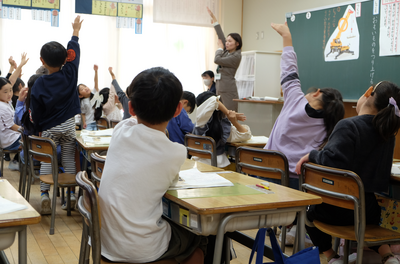 １年じどうしゃくらべの学習