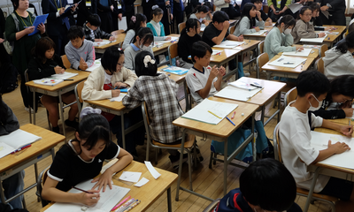 一人で、何人かで、考えを深めるスタイルを選んで