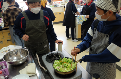 料理するって五感がフル回転！（スコーレ幼稚園講演会でのお言葉）